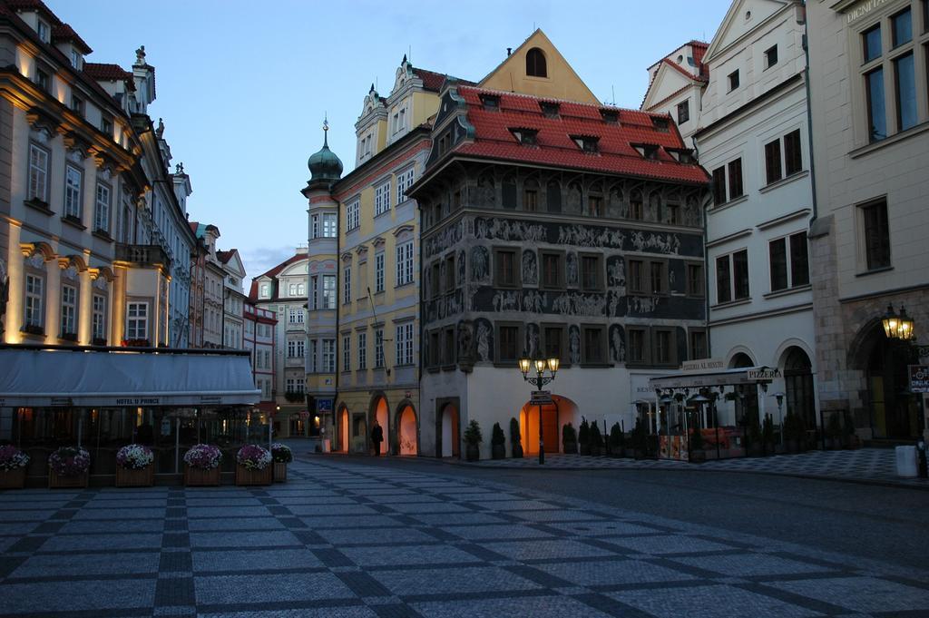 Apartment U Zlate Konvice Prag Exteriör bild